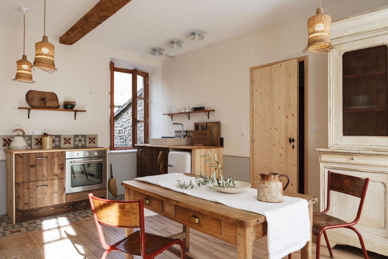 Les Appartements Du Saint Thiers, La Provence Dans Un Coin De La Drome Et L'Esprit D'Une Maison D'Hotes A Saou Luaran gambar