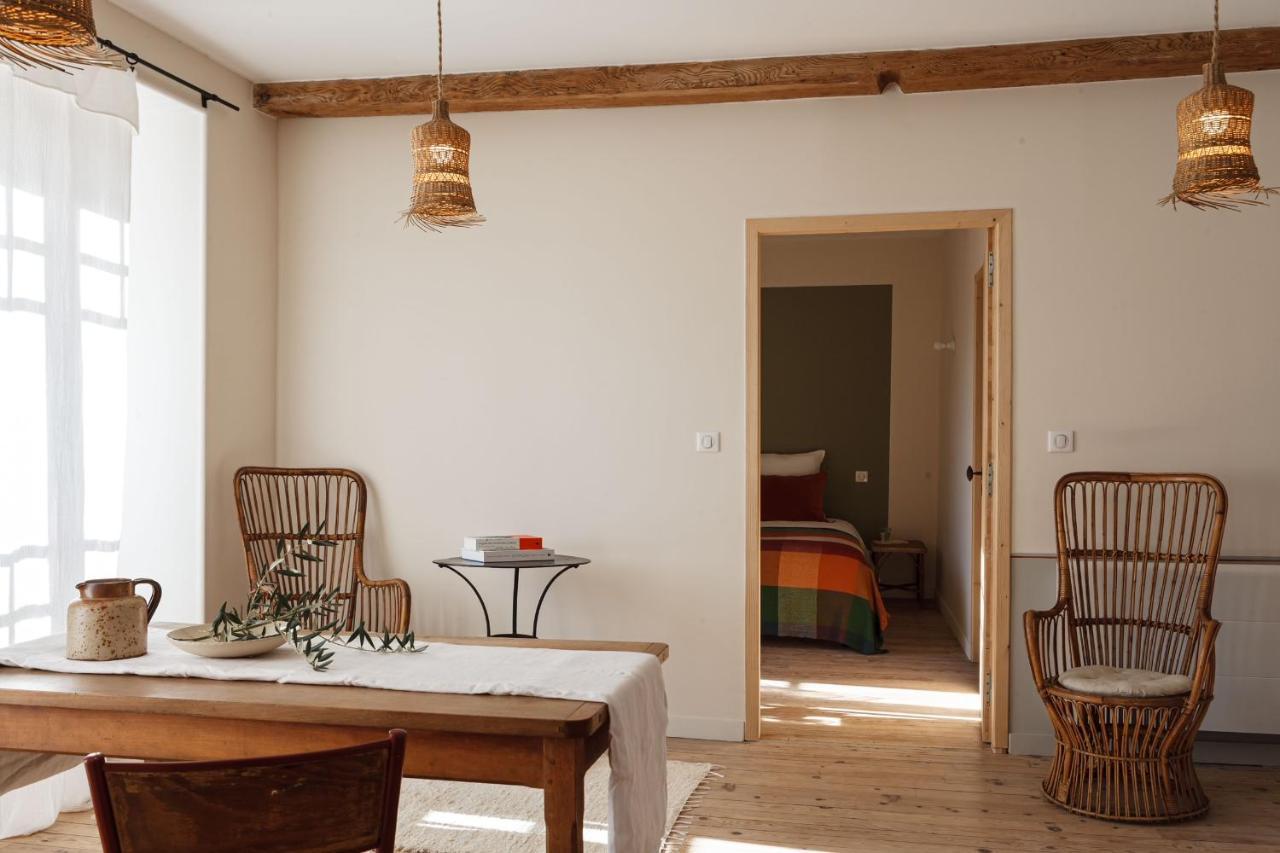 Les Appartements Du Saint Thiers, La Provence Dans Un Coin De La Drome Et L'Esprit D'Une Maison D'Hotes A Saou Luaran gambar