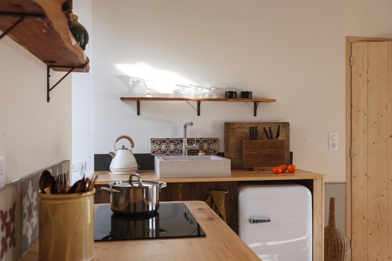 Les Appartements Du Saint Thiers, La Provence Dans Un Coin De La Drome Et L'Esprit D'Une Maison D'Hotes A Saou Luaran gambar