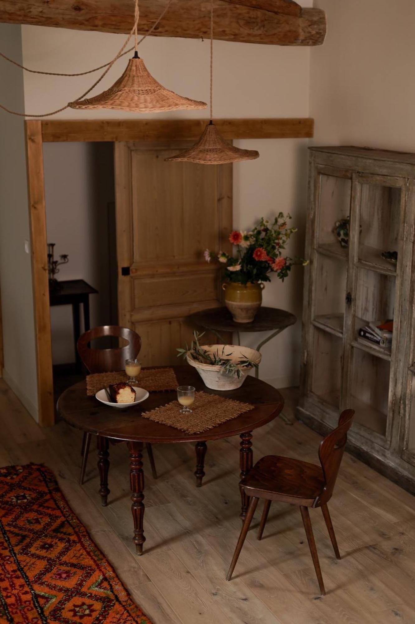 Les Appartements Du Saint Thiers, La Provence Dans Un Coin De La Drome Et L'Esprit D'Une Maison D'Hotes A Saou Luaran gambar