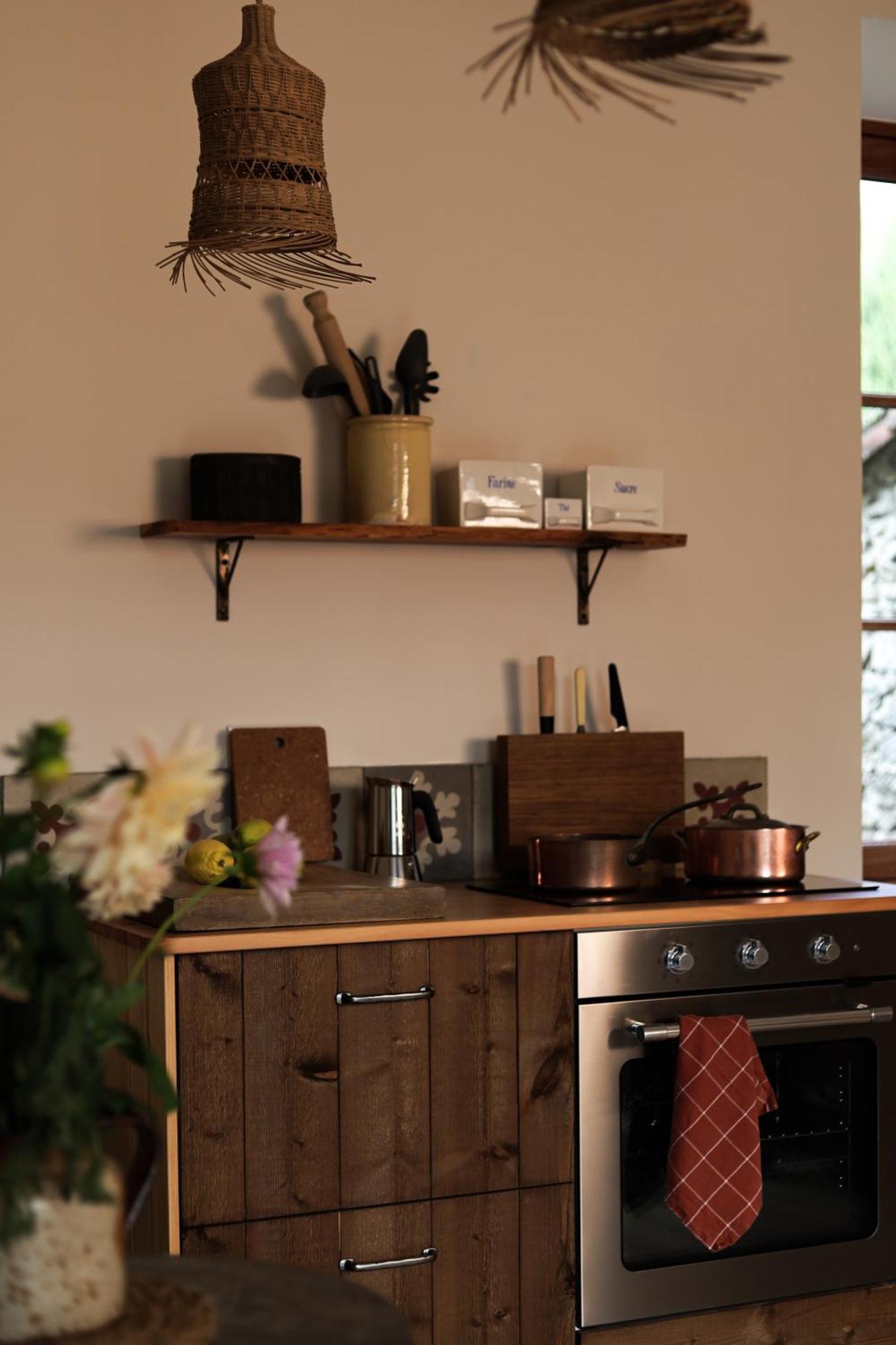 Les Appartements Du Saint Thiers, La Provence Dans Un Coin De La Drome Et L'Esprit D'Une Maison D'Hotes A Saou Luaran gambar